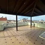 Sea View Apartman Hriszí Aktí Haniá