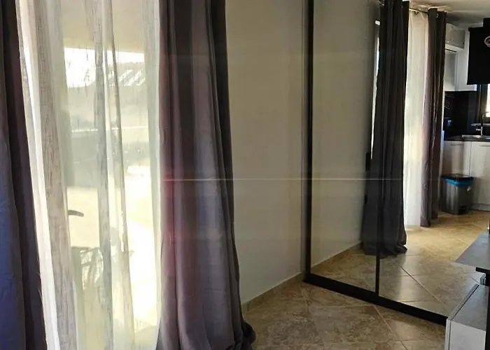 Sea View Chania (Crete)